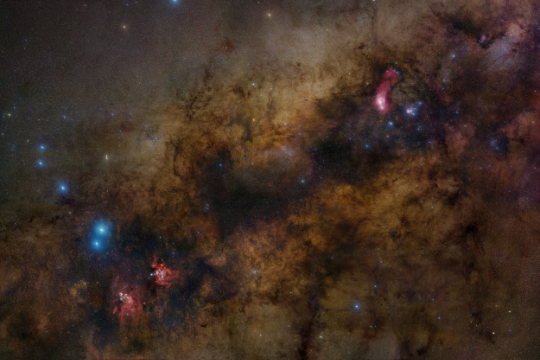 Widefield mosaic of the center of the Milky Way galaxy - Image Courtesy of Robert Gendler